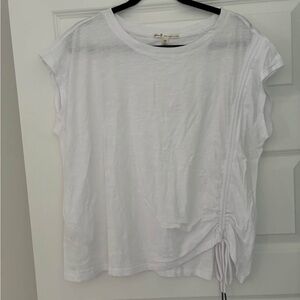 Seven7 White Ruched Short Sleeve Tee